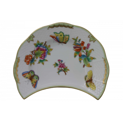 PLATE CRESCENT HEREND