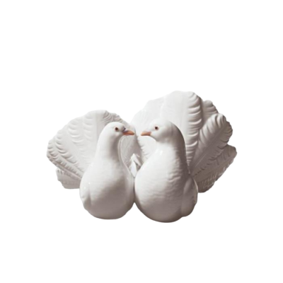 COUPLE OF DOVES FIGURINE 