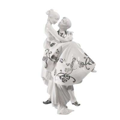 THE HAPPIEST DAY (RE-DECO) FIGURINE